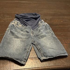 Women’s maternity shorts size small Blue Denim Shorts